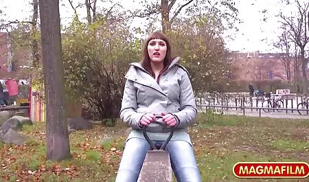 Секси руски момиче момиче порни филми е трудно надраскан.