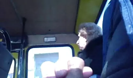 - Благотворителността причинява трудности за анален ретро порно филм крем