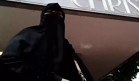 Фитнес зала на сцената след групова тренировка gledai bezplatno porno