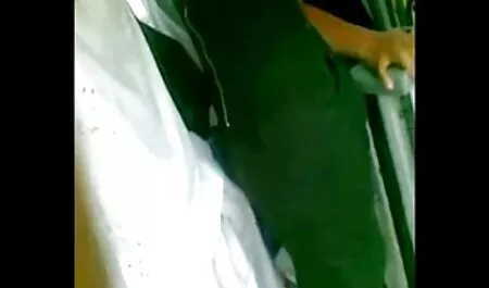 Лия Кортес пуши ретро порно филм мастурбира