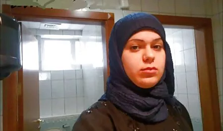 Аматьори Анален секс според женско празнене чувствен край басейна