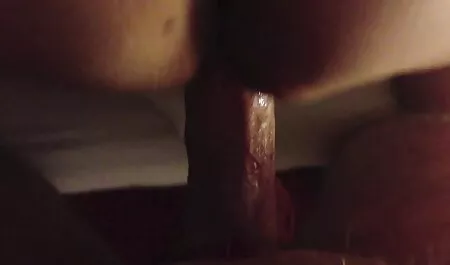 Изинг sex klipove onlain и облизване съдържа